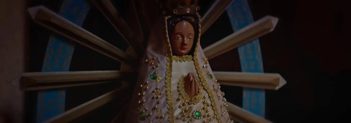 Imagen de la Virgen de Luján en la sala